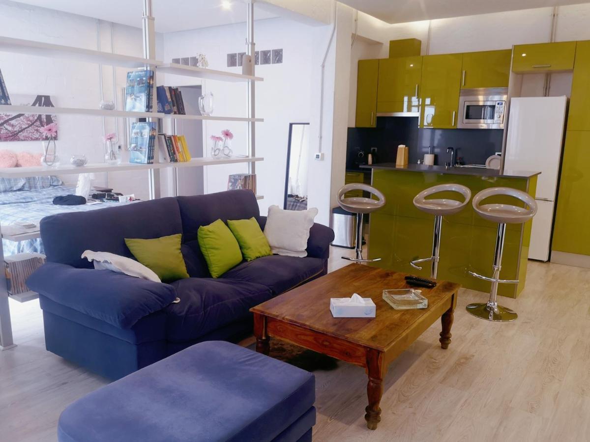 Apartamento Rosa Puerta Del Sol Daire Madrid Dış mekan fotoğraf